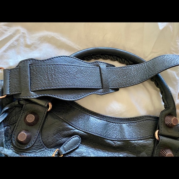 100% Auth Balenciaga City Giant in Anthracite - Picture 7 of 9